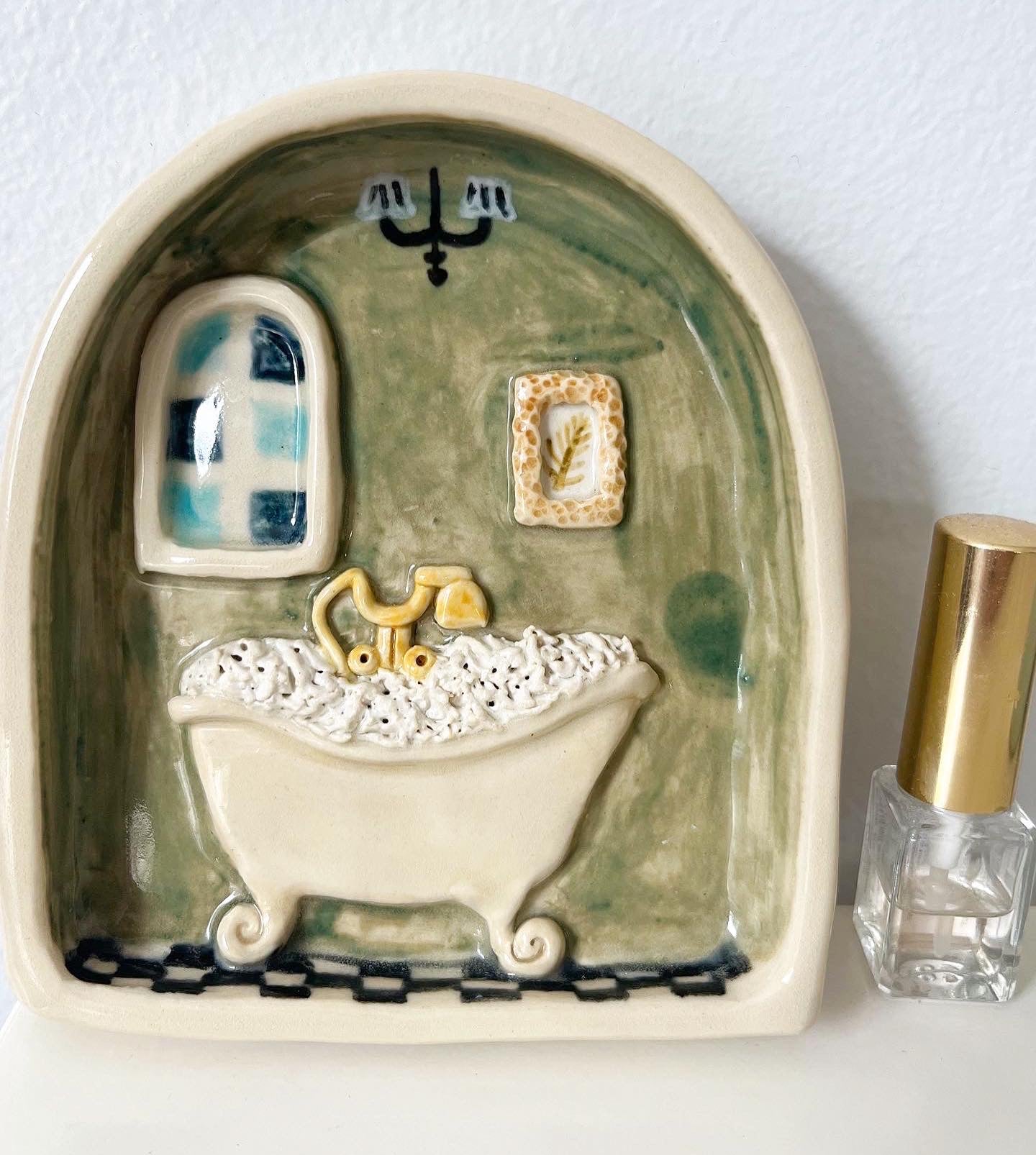 Bathroom Medium Wall Hanging