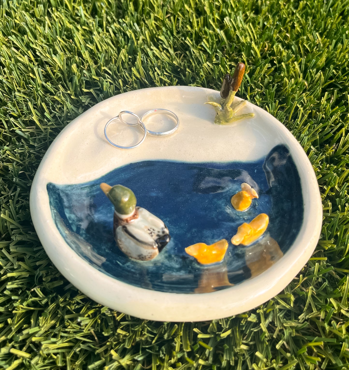 Mama and Ducklings Ring Dish